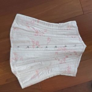 Meschantes pink brocade Victorian overbust corset. Size S/M